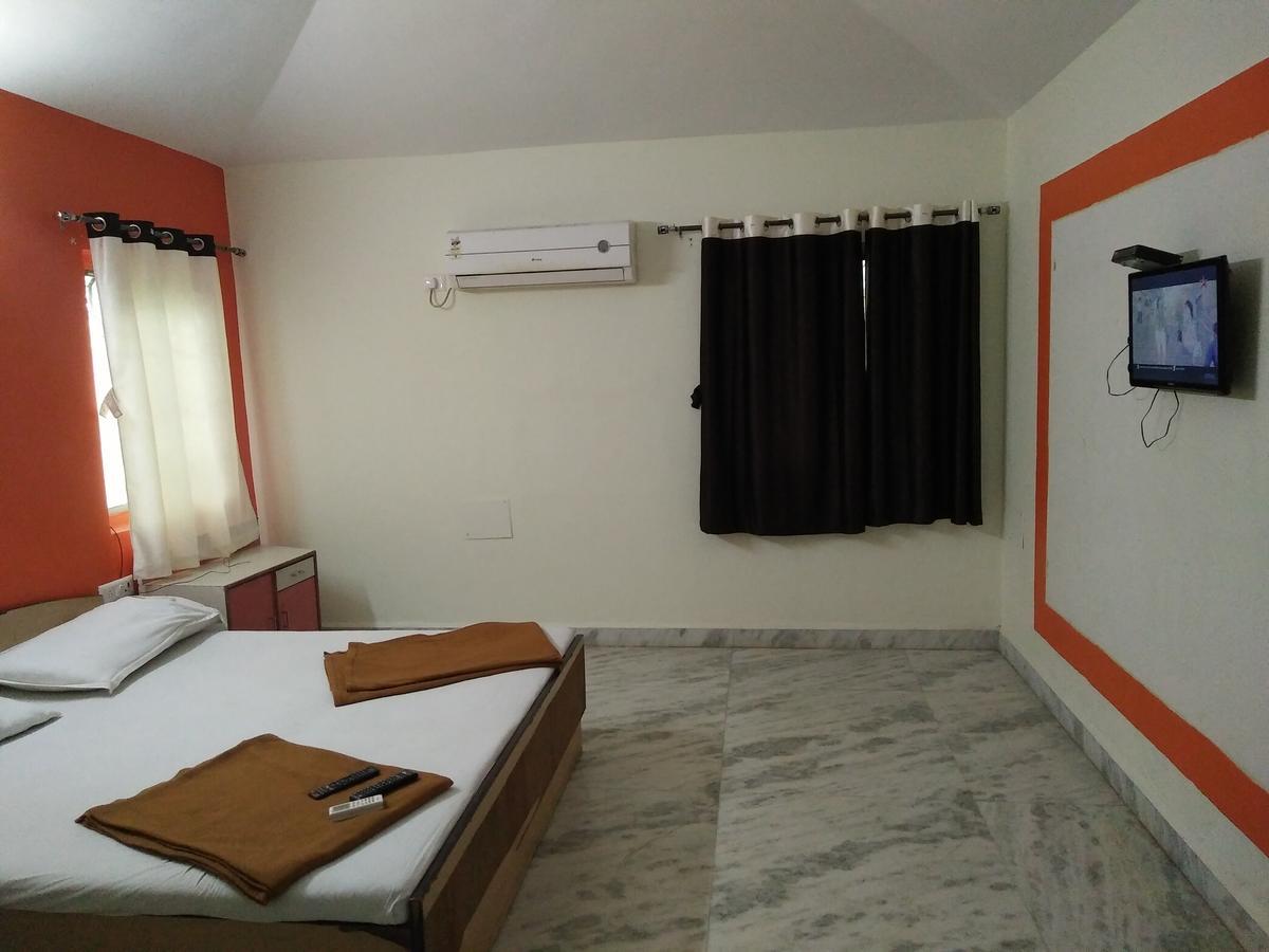 Hotel Summer House Daman Exterior foto