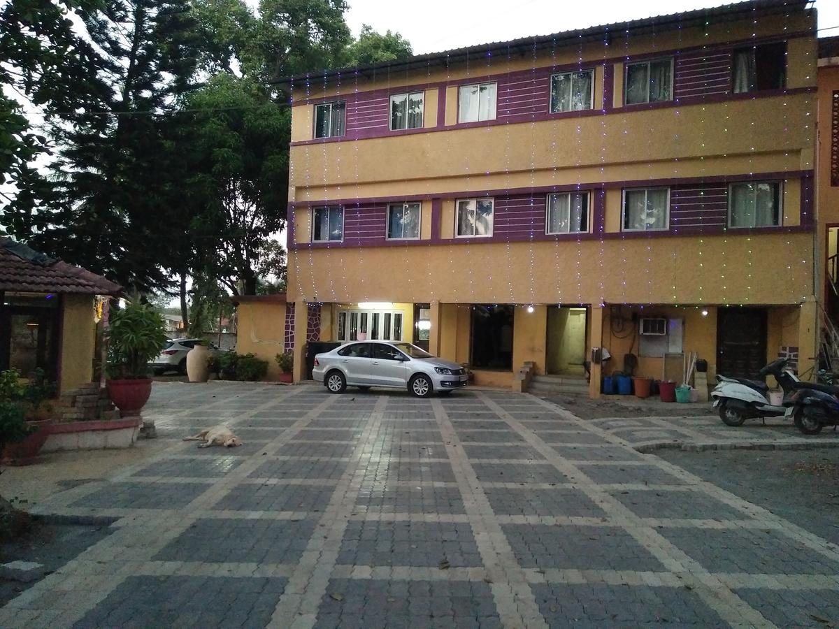 Hotel Summer House Daman Exterior foto